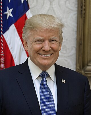 320px-Donald_Trump_official_portrait.jpg